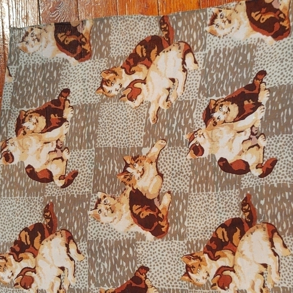 Favolosa Green Sheer Kitten / Cat Scarf - Picture 5 of 6